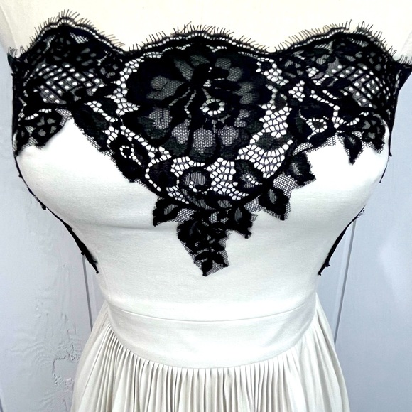 Robert Rodriguez Strapless Pleated Silk-Satin Mini Dress w/ Black Lace  - Size 0 - Picture 3 of 16